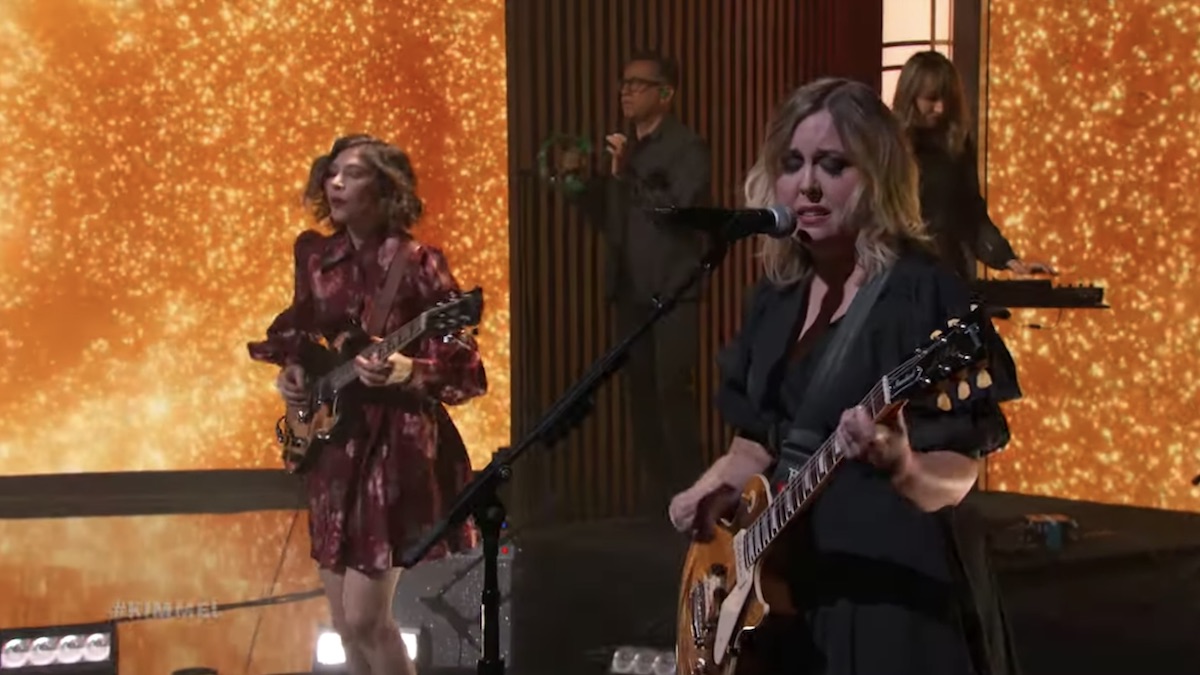 Sleater-Kinney Perform “Say It Like You Mean It” with Fred Armisen on Kimmel: Watch