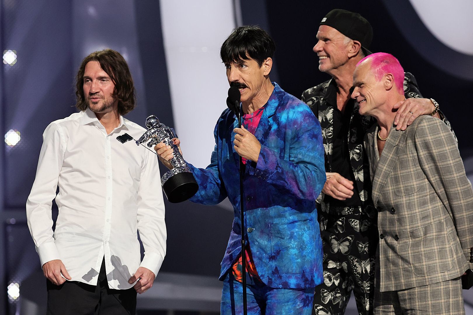 Red Hot Chili Peppers Explain Injury That Caused Show Cancelation