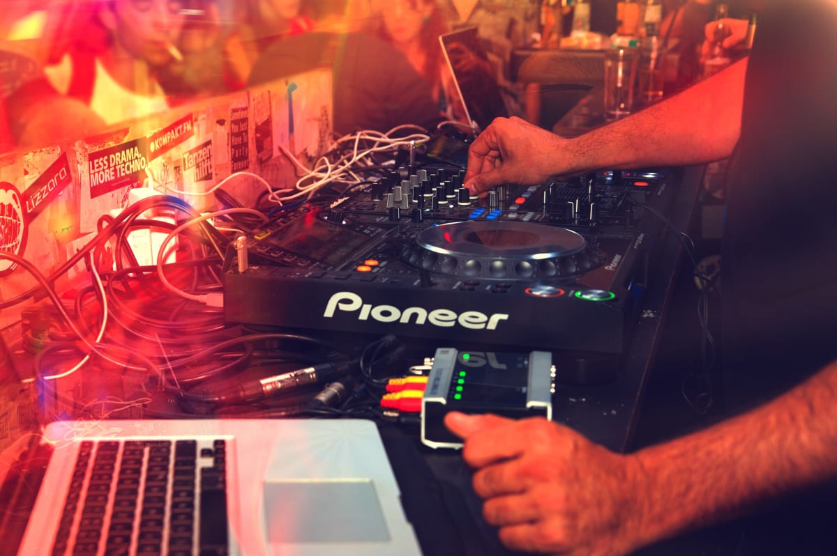 Geffen Records Powerhouse Launches New Electronic Music Label, Disorder